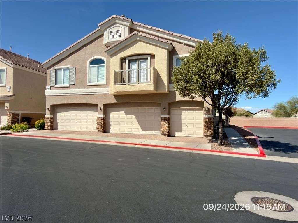1073 Pleasure Lane - Photo 2