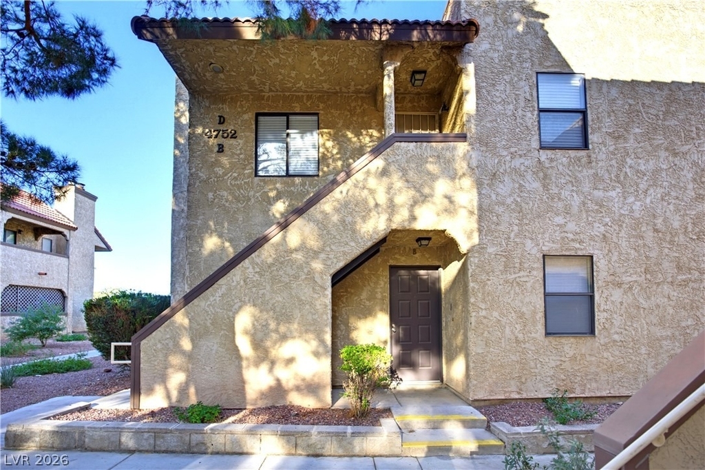 4752 Obannon Drive - Photo 0