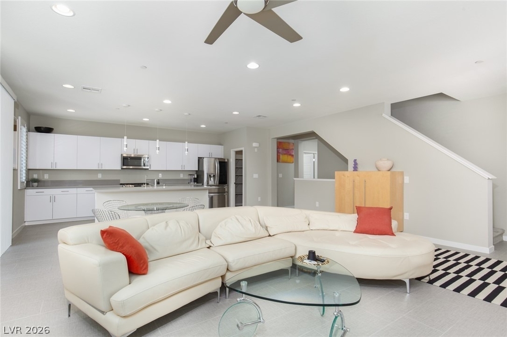 11283 Cactus Tower Avenue - Photo 5
