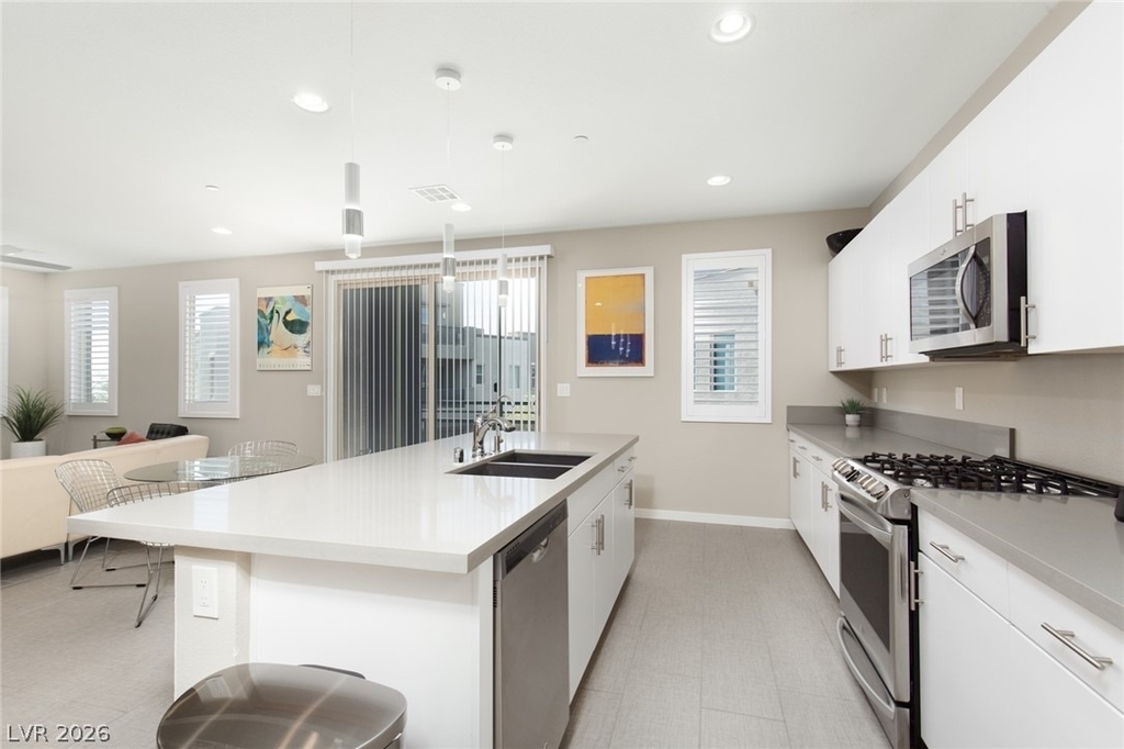 11283 Cactus Tower Avenue - Photo 9