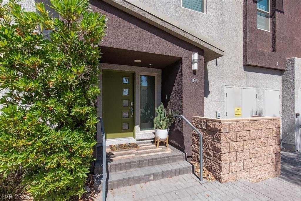 11283 Cactus Tower Avenue - Photo 4