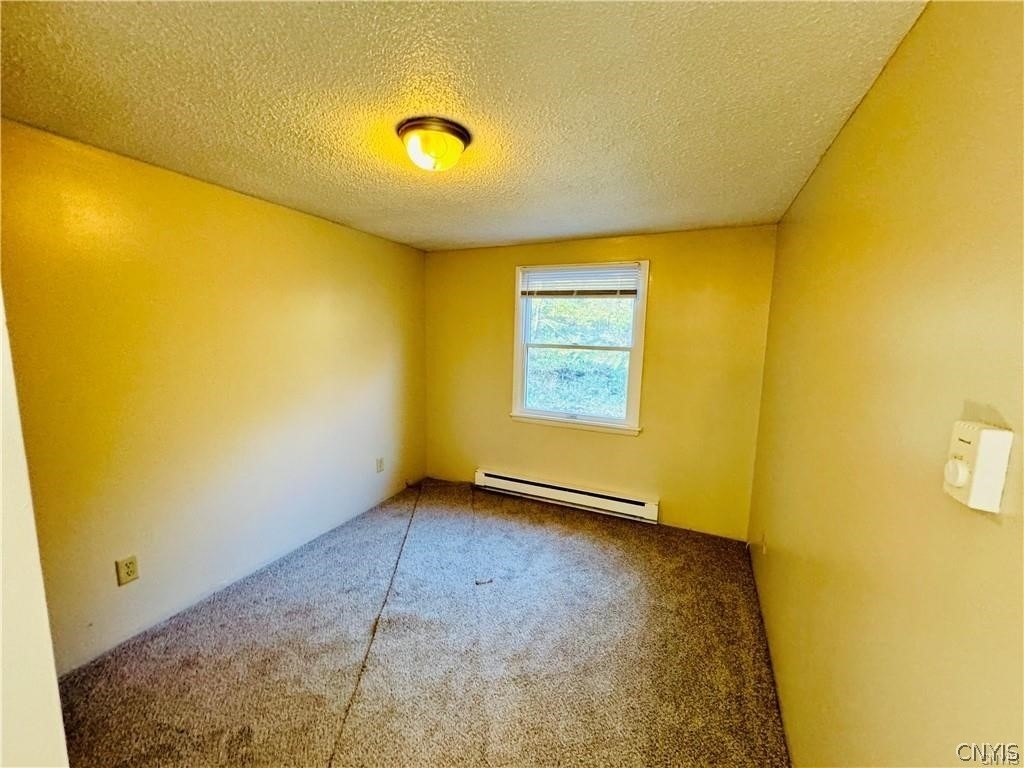 3 Downstairs Lathrop Street - Photo 2