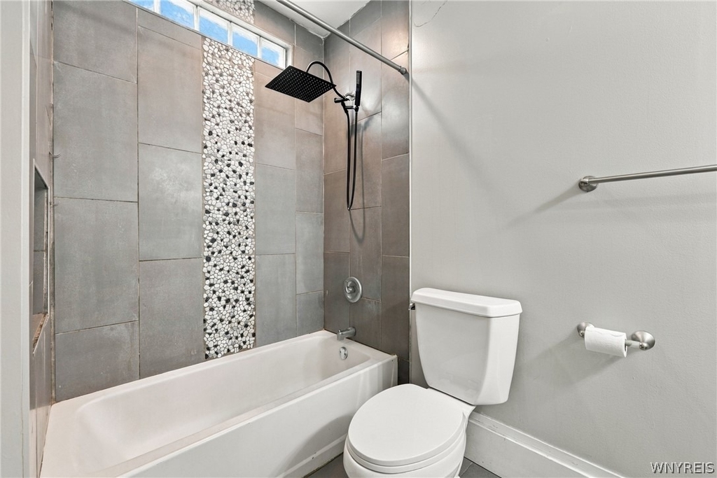 82 Dakota Street - Photo 11
