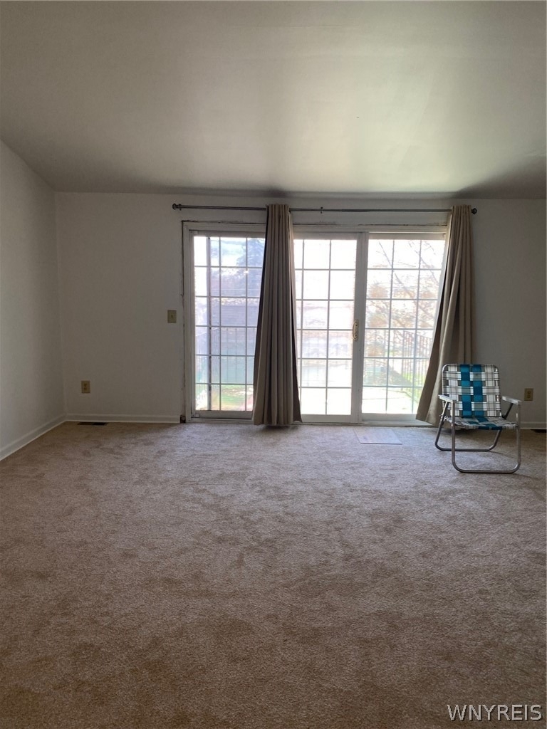 4595 Chestnut Ridge Road - Photo 5