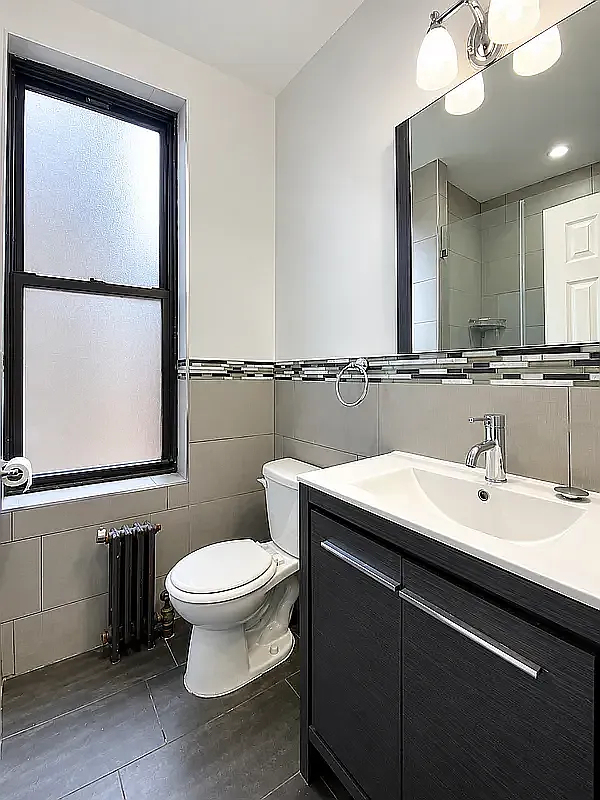 330 Lewis Avenue - Photo 4