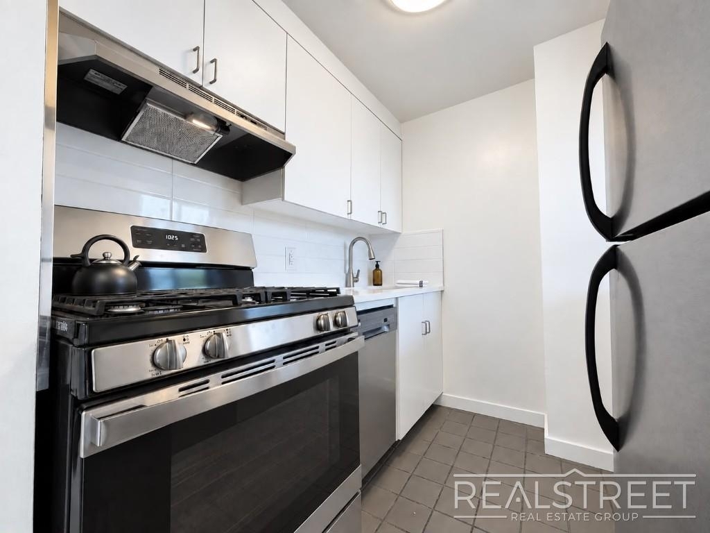 93 Underhill Avenue - Photo 4