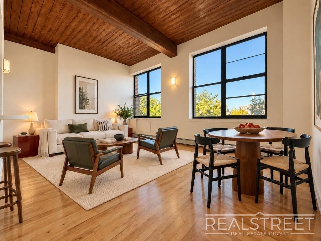 93 Underhill Avenue - Photo 1