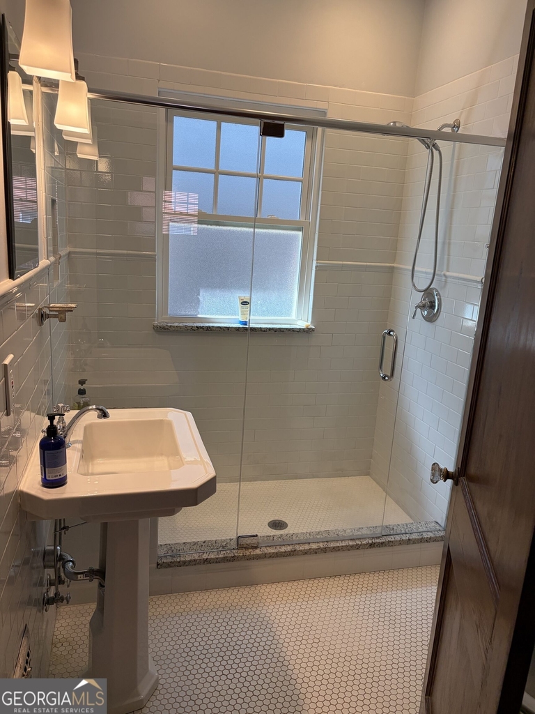 748 Greenwood Avenue - Photo 9