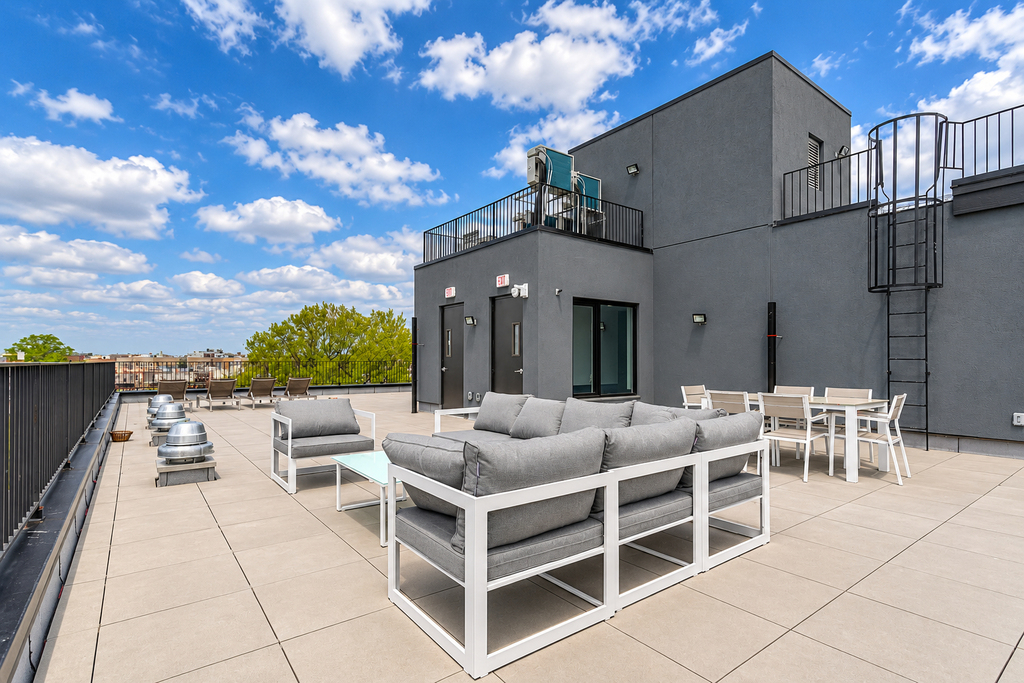 2510 Bedford Avenue - Photo 7