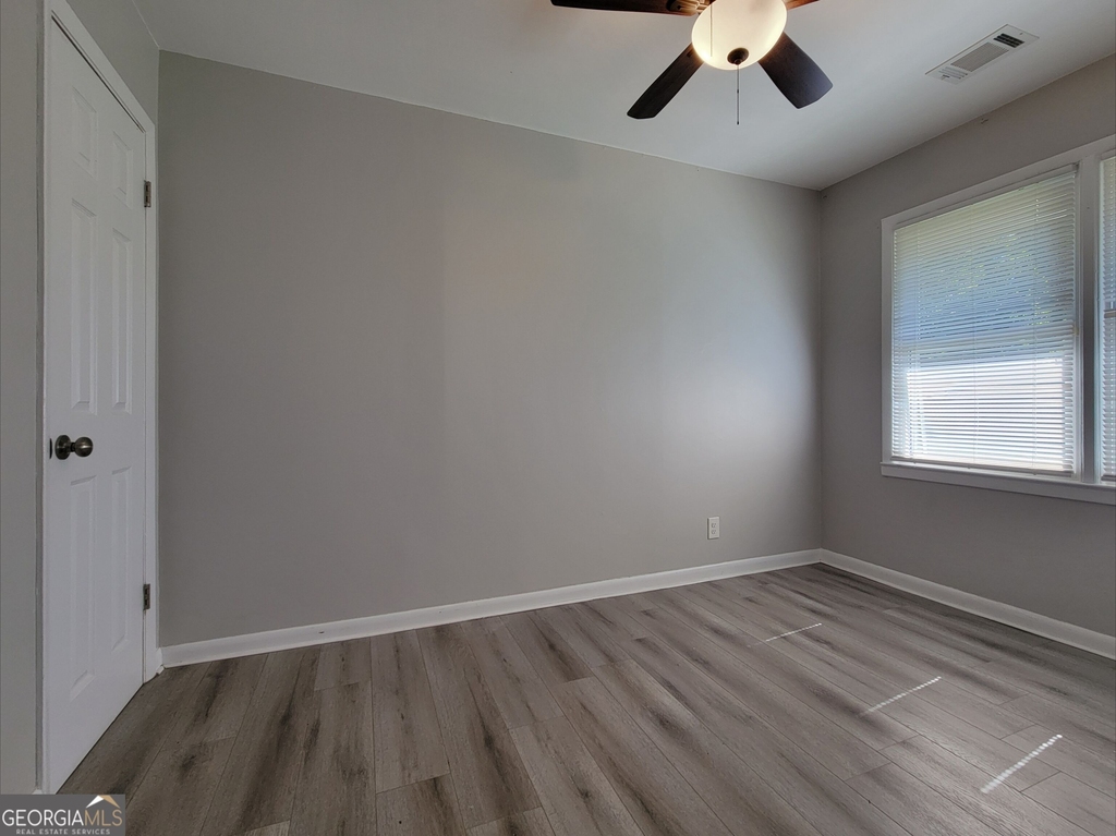 426 Northcrest Drive - Photo 10