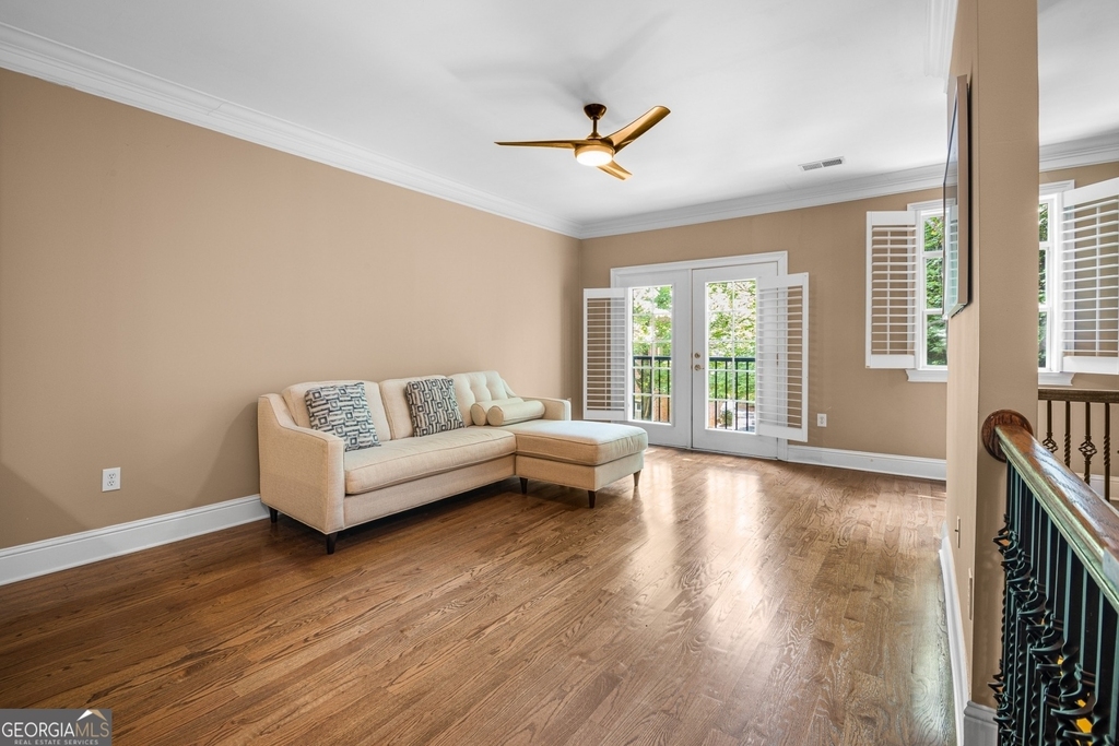 5600 Glenridge Park - Photo 2