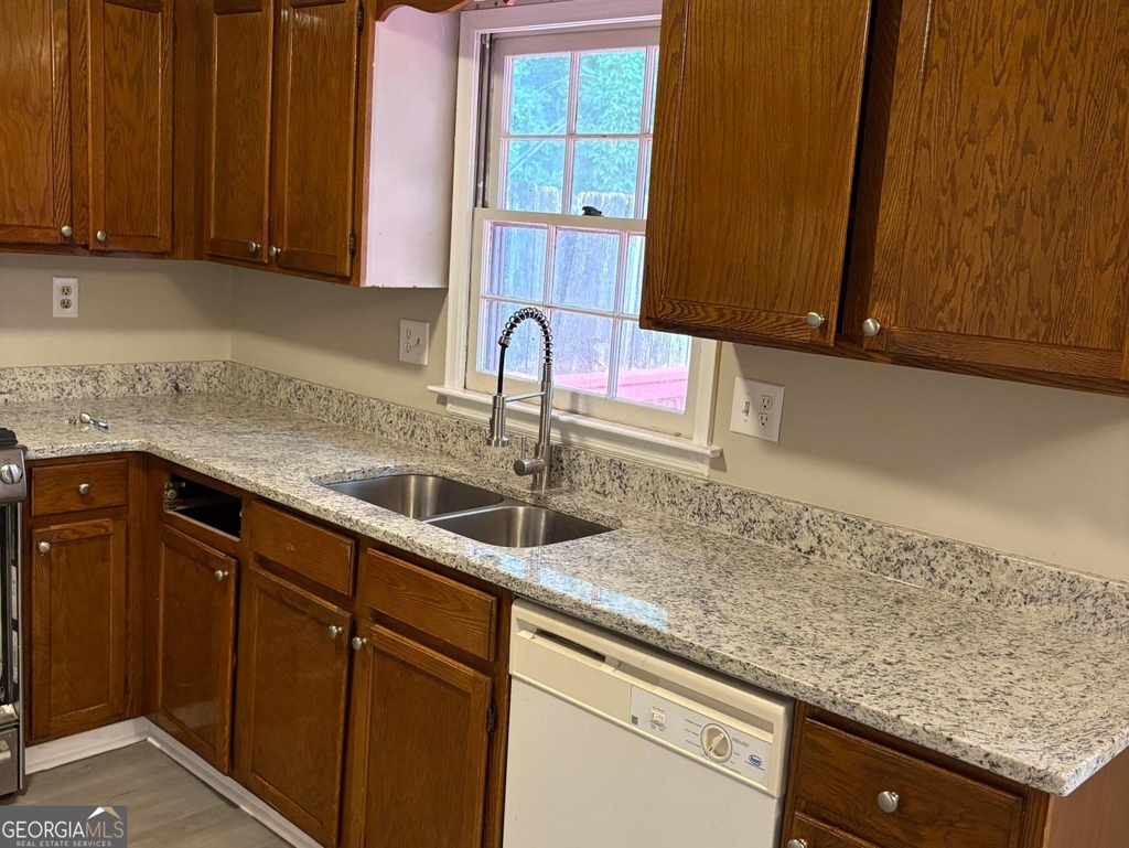 2797 Northwood Court Sw - Photo 3