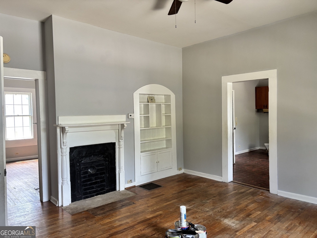 109 Newcomb Street - Photo 2