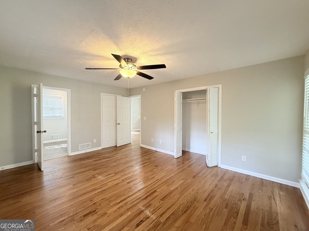 4007 Lindley Circle - Photo 12