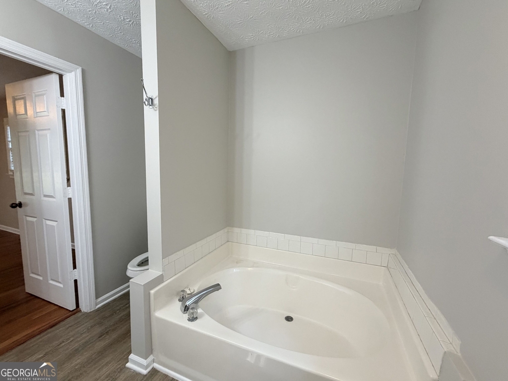 4007 Lindley Circle - Photo 15