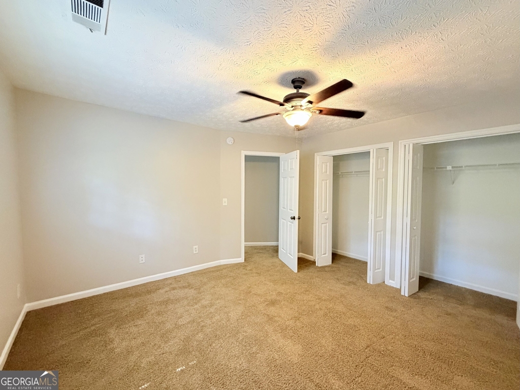 4007 Lindley Circle - Photo 19