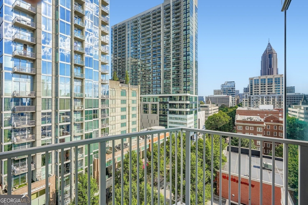 860 Peachtree Street - Photo 11