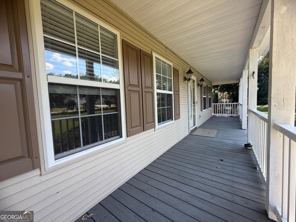 148 Swan Sanders Road - Photo 1