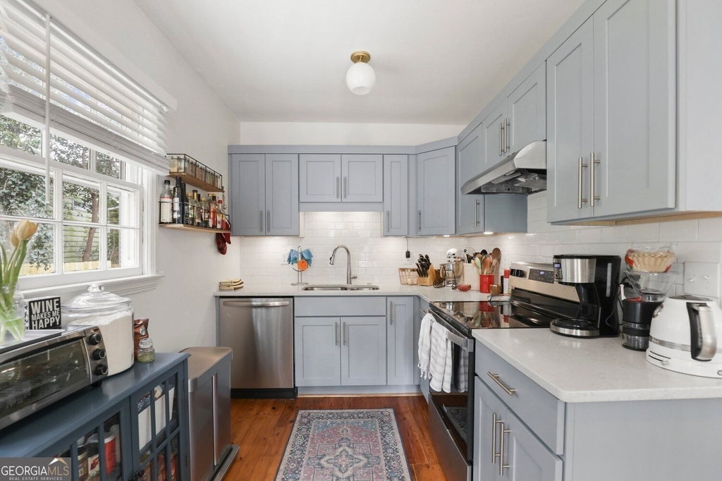 335 Ponce De Leon Place - Photo 3
