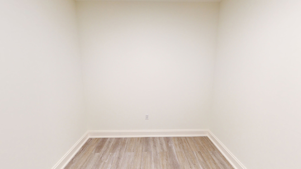 10 Hanover Square - Photo 4