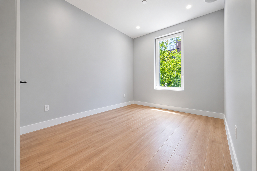 809 Midwood Street - Photo 2