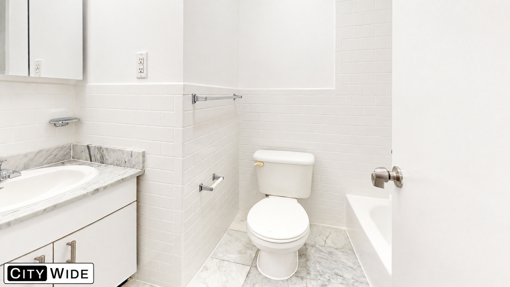 167 East 87th Street - Photo 3