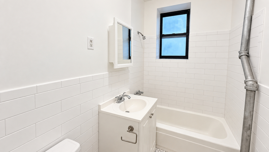 325 East 89th Street - Photo 4