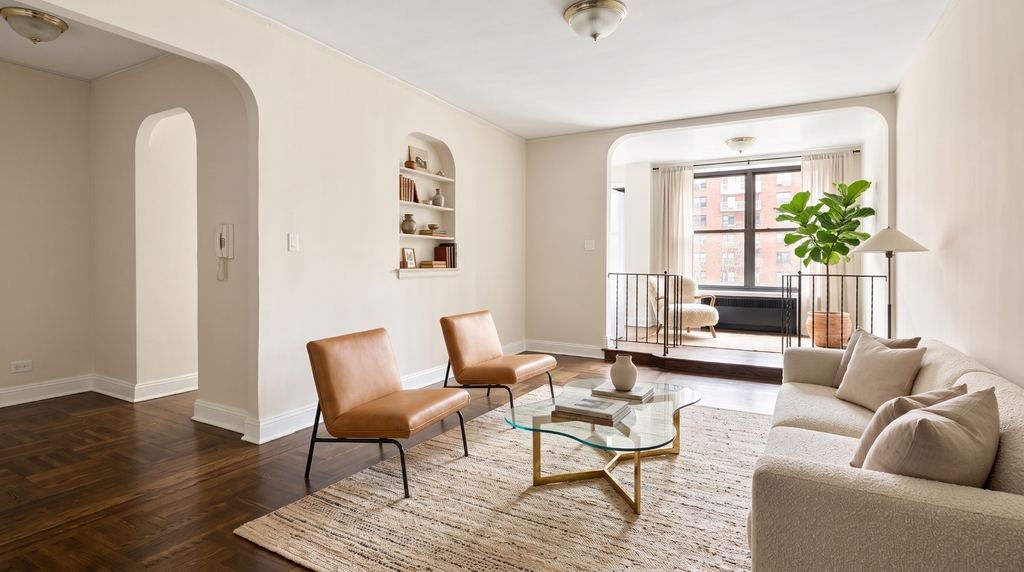 3111 Broadway - Photo 0