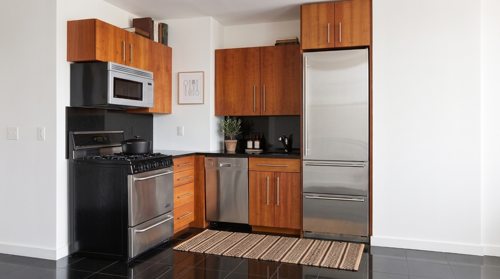 3111 Broadway - Photo 4