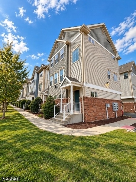 153 Main St - Photo 2