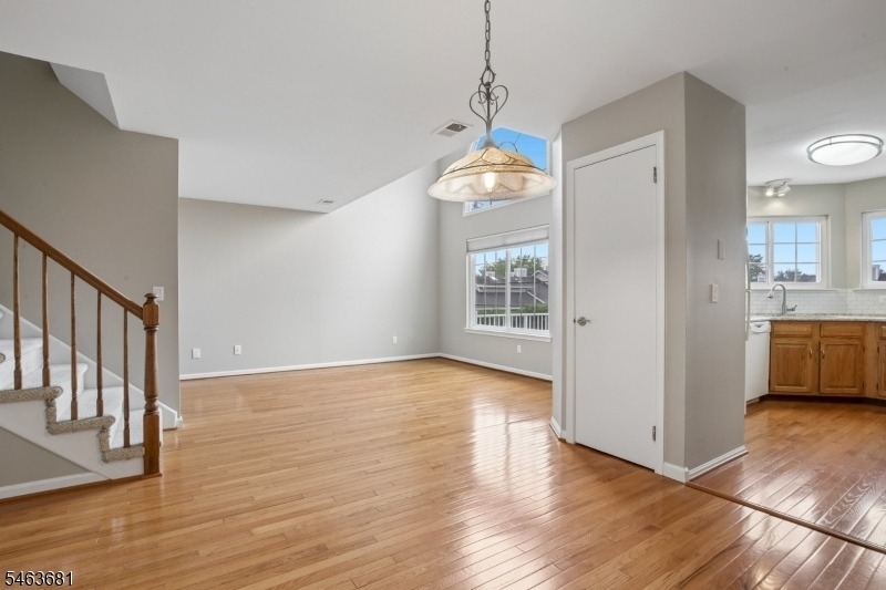 8 Bentley Court - Photo 14