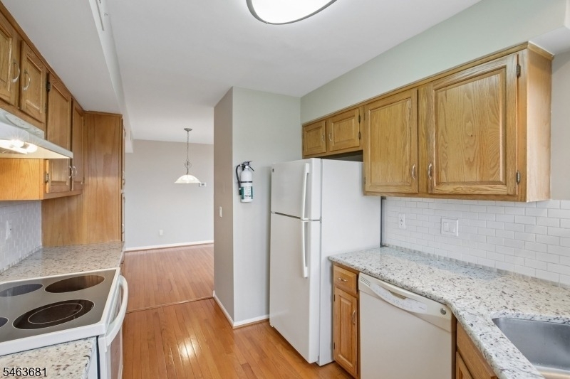 8 Bentley Court - Photo 16
