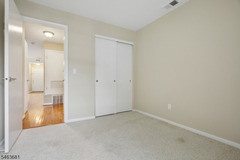 8 Bentley Court - Photo 34