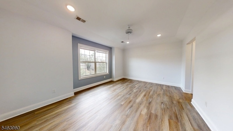 153 Main St - Photo 10