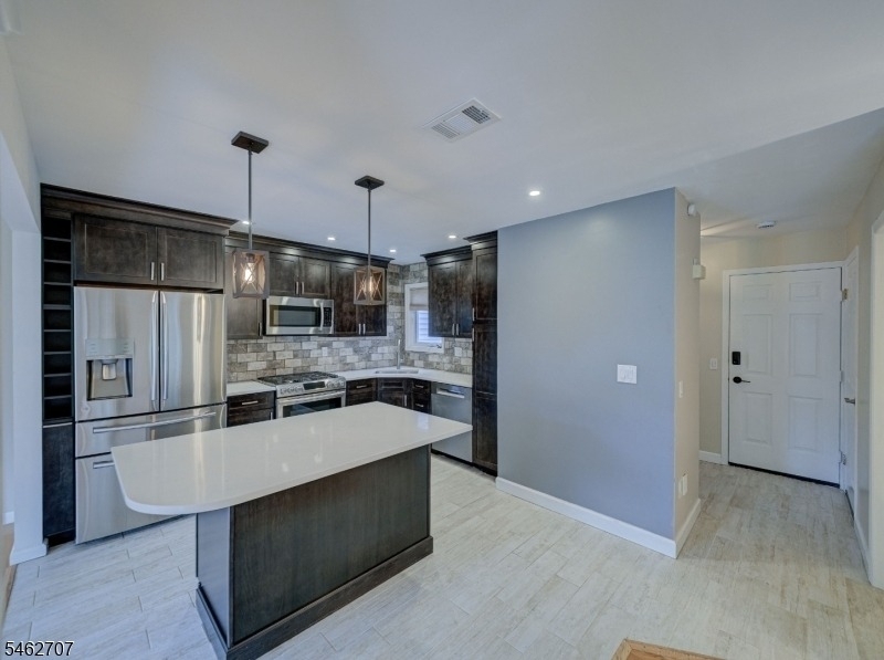 3 Freedom Ct - Photo 7