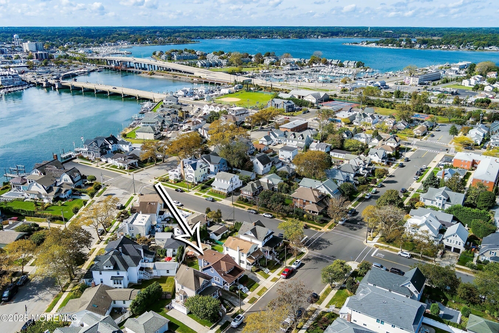 425 Washington Avenue - Photo 2