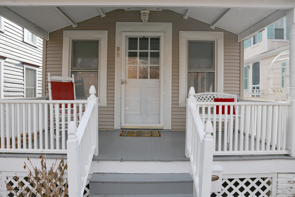 88 Webb Avenue - Photo 2