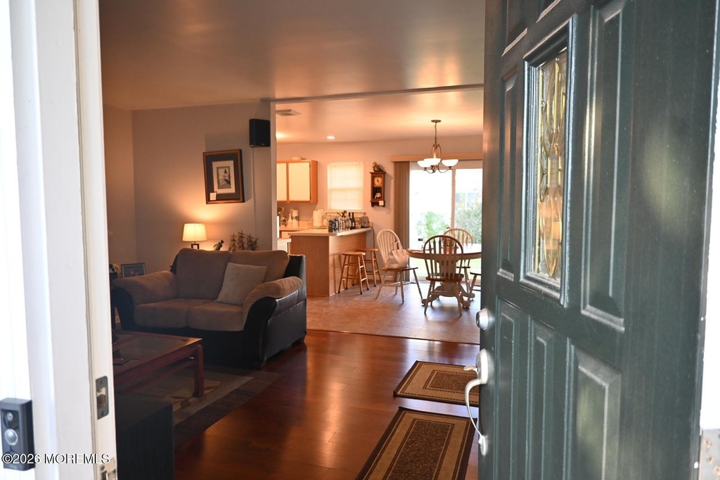 21 Pohatcong Avenue - Photo 3