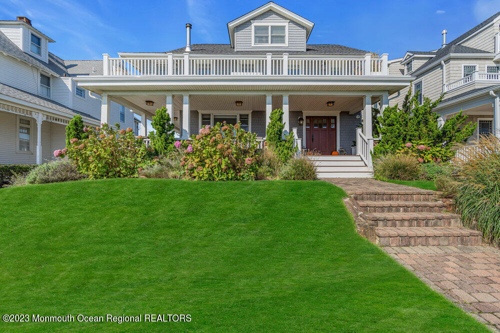 1609 Ocean Avenue N - Photo 4