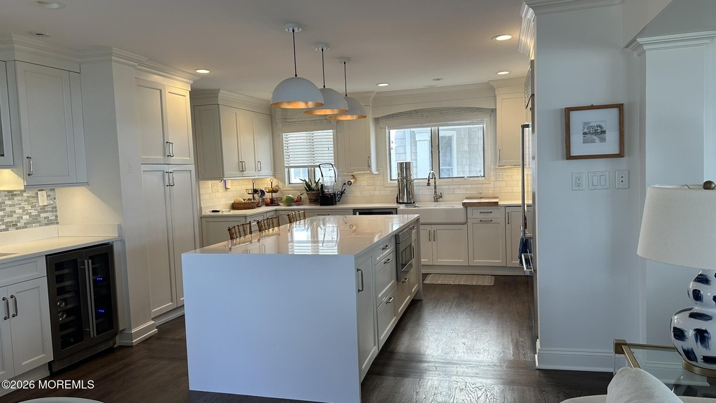 1609 Ocean Avenue N - Photo 10