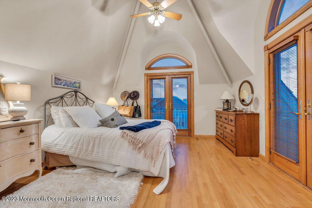 28 1st Avenue - Photo 16