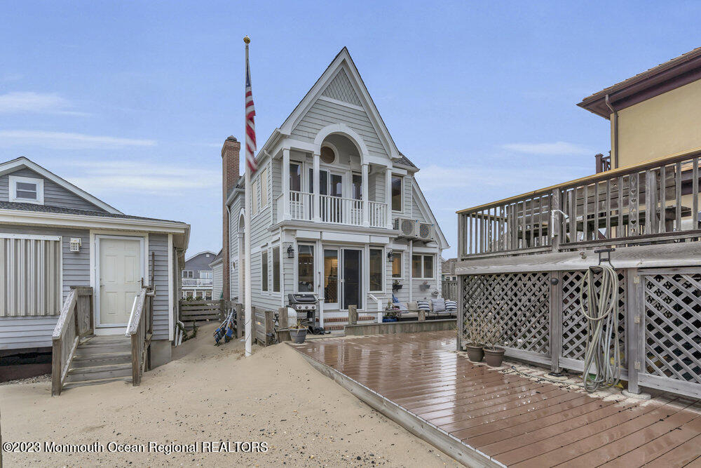 28 1st Avenue - Photo 32