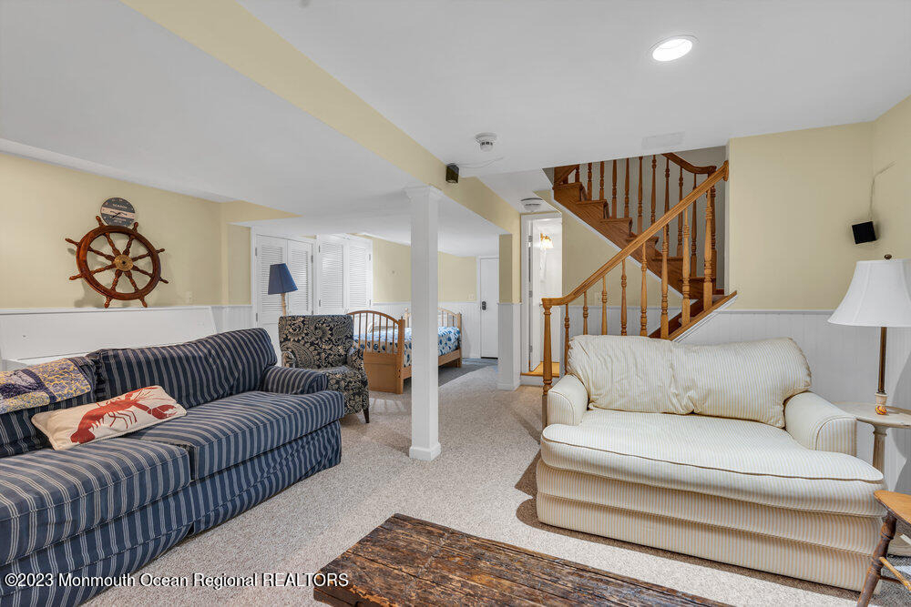 28 1st Avenue - Photo 23
