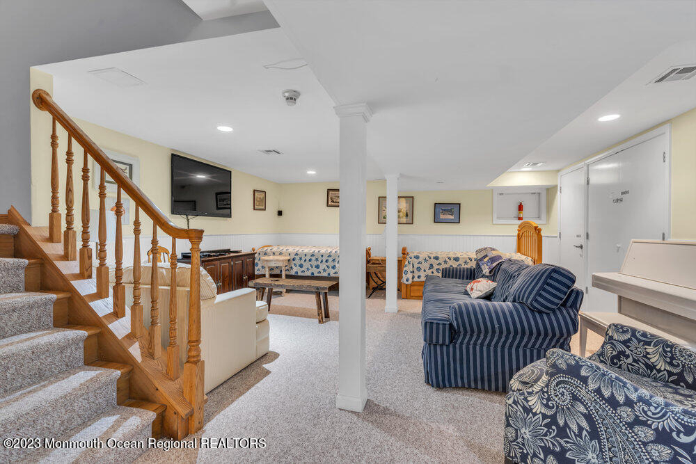 28 1st Avenue - Photo 24