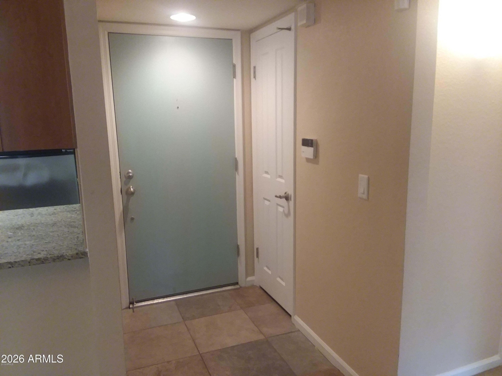 200 E Southern Avenue - Photo 0
