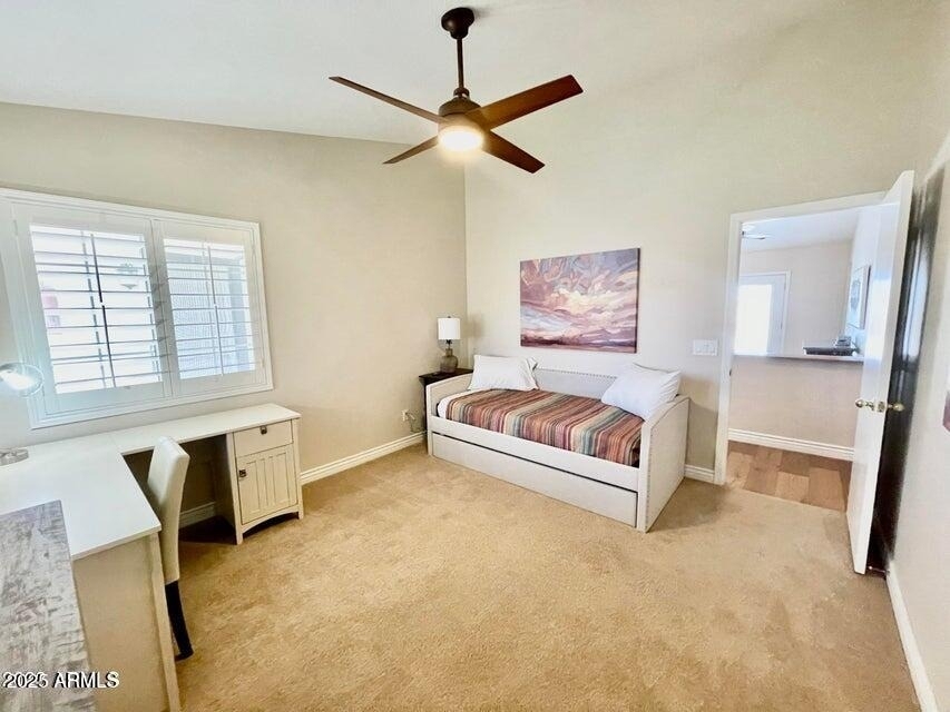 13613 N 19th Place - Photo 18
