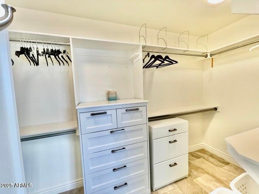 13613 N 19th Place - Photo 15