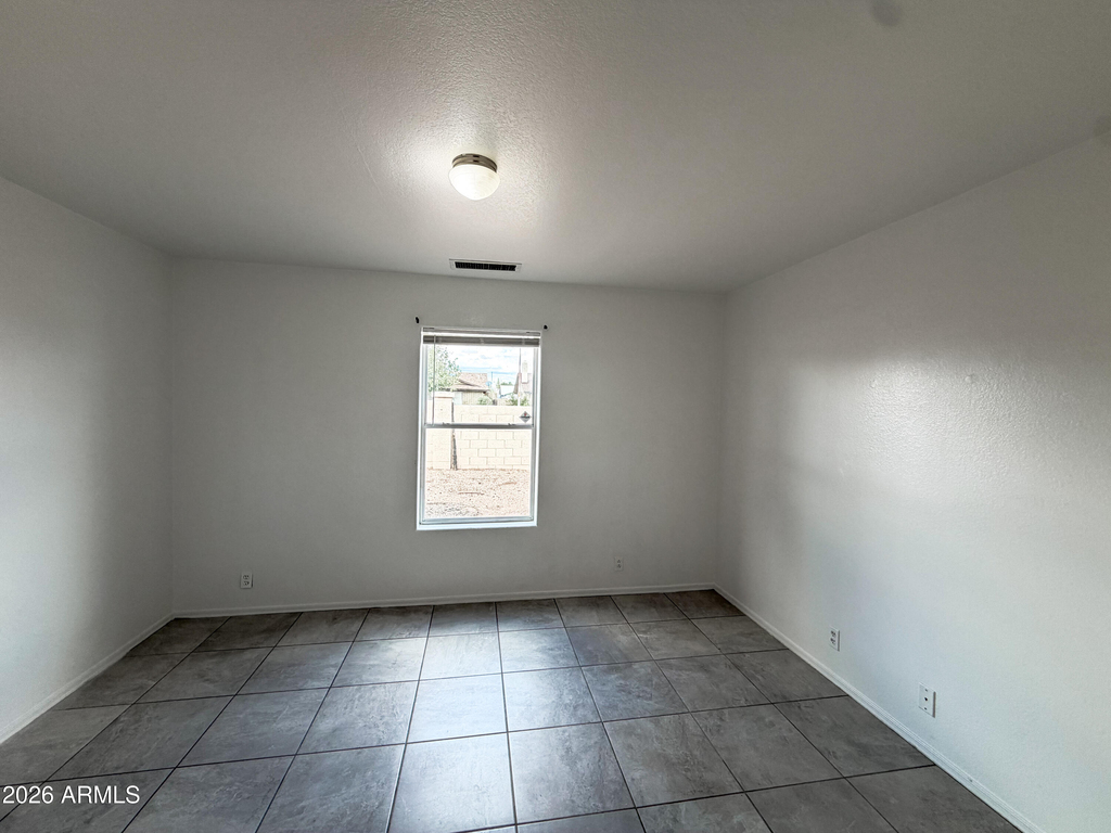 4545 N 67th Avenue - Photo 14
