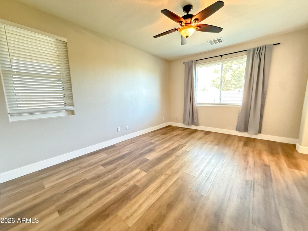 1260 S Amber Street - Photo 10