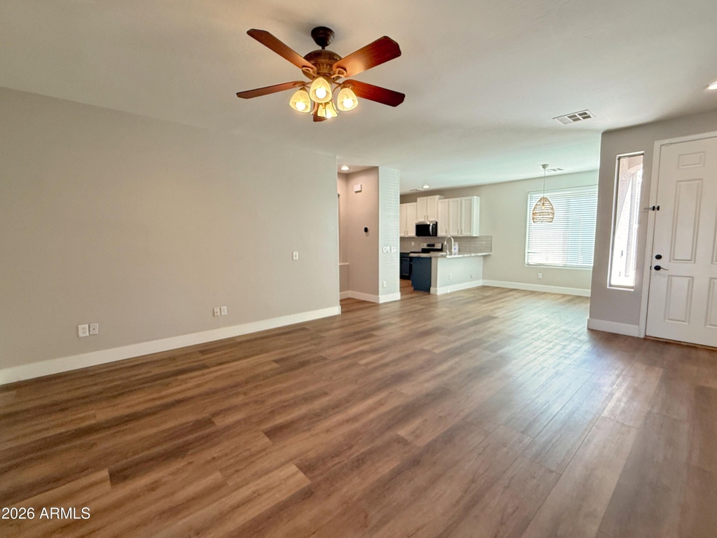 1260 S Amber Street - Photo 4